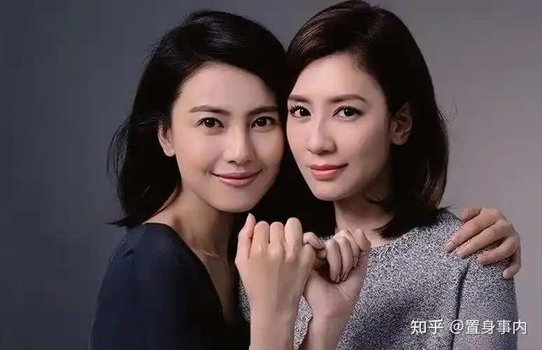 贾静雯和高圆圆