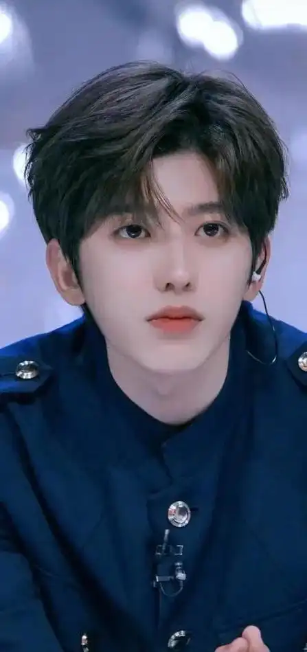 中国男明星排行榜(2021年中国内地男明星人气排行 top10 哪位哥哥你更