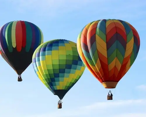 下载1280x1024 三个热气球,天空,体育 桌布, 图片