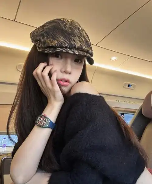 王思聪最难甩的女友,疑似日本定居的王思聪,现下是真邋遢!