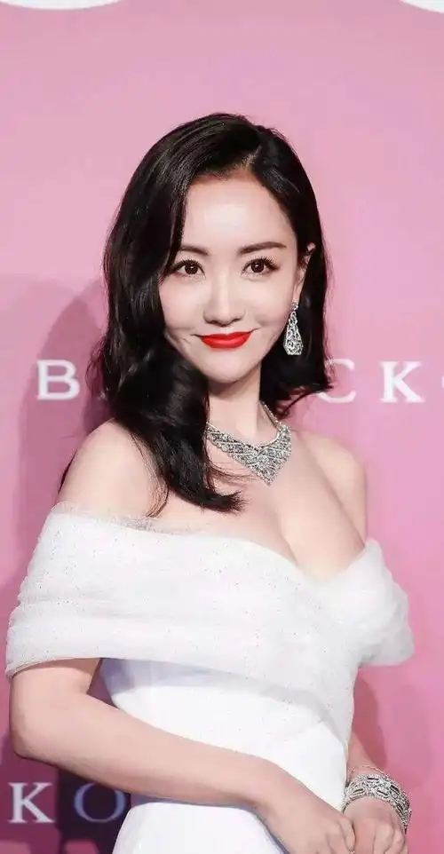 盘点娱乐圈当红云南籍女明星各个美丽无双