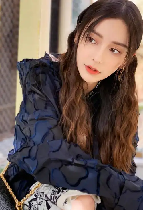 杨颖:第8023期时尚潮流美图欣赏