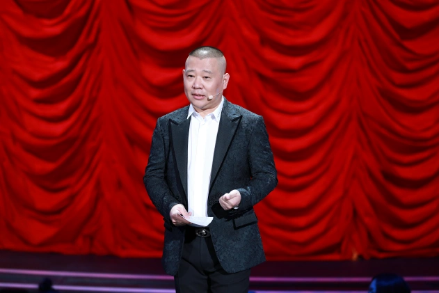 欢乐喜剧人贾冰获赞郭德纲你一定得成功