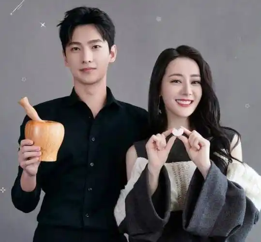 实锤抓包?顶流杨洋热巴恋情成真?