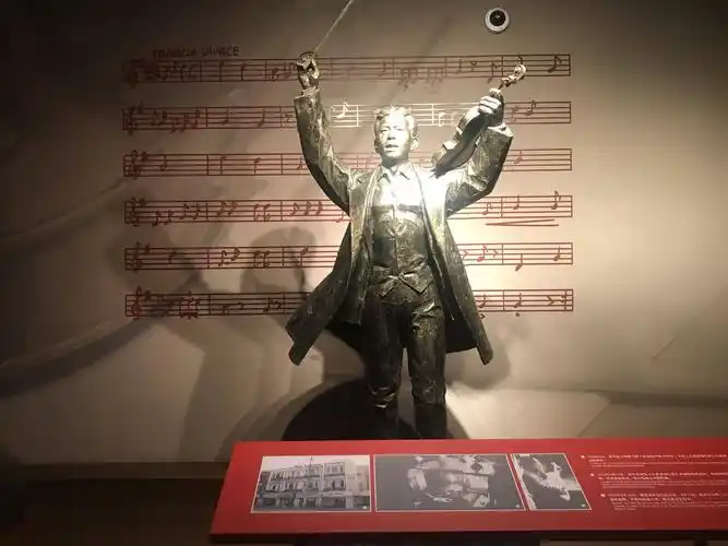 《义勇军进行曲》首版唱片在哪里灌制的?又是怎样传播的?_聂耳