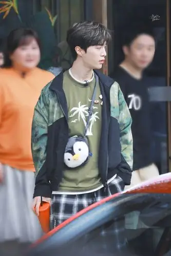 范丞丞[超话]#20200704 青春环游记@范丞丞adam0616