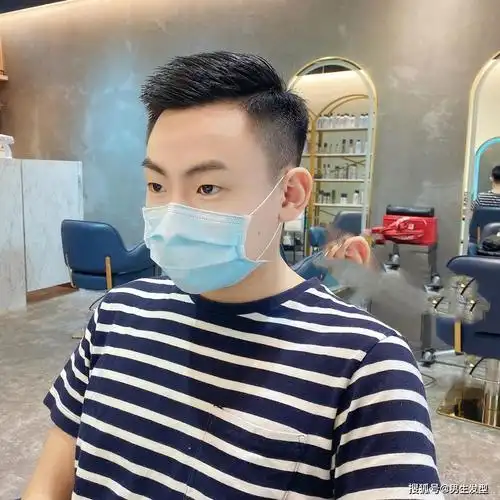 男生夏季别乱剪发型,这6款造型潮流帅气,千万别错过