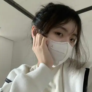 一看就不是网图的女生头像