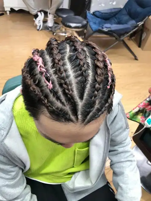 一时编发一时爽,一直编发一直爽#女士脏辫  #地垄沟