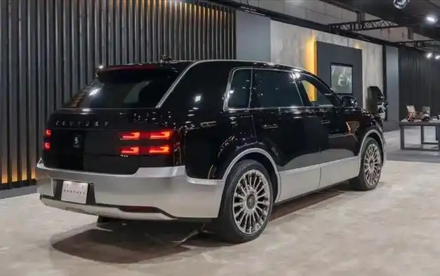 定价超200万丰田世纪确认引入中国市场凤凰logo彰显身份