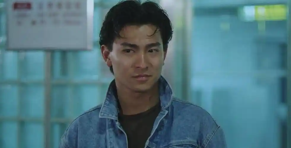 刘德华拍戏时因"撩头发",在片场被导演大说,续集被郭富城顶替_杜琪峰