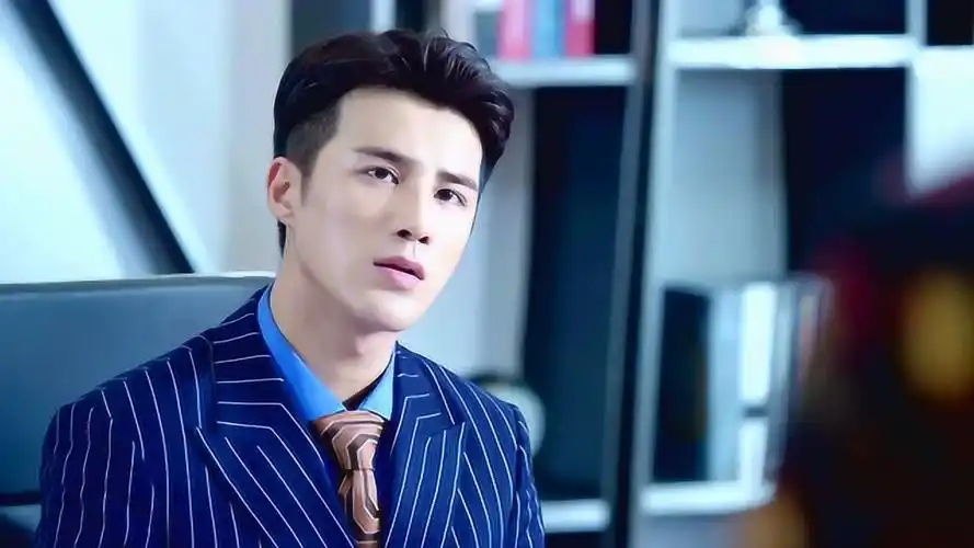 狐狸的夏天第一季:助理突然表态已有家室,姜潮蒙圈