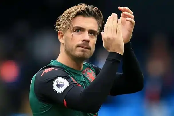 最帅足球明星排名前十名图片,大众最喜爱的十位足球巨星 - 冷思维