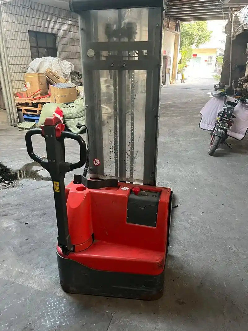 全自动升高叉车出售.