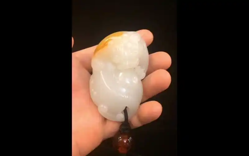 每日美玉:招财貔貅