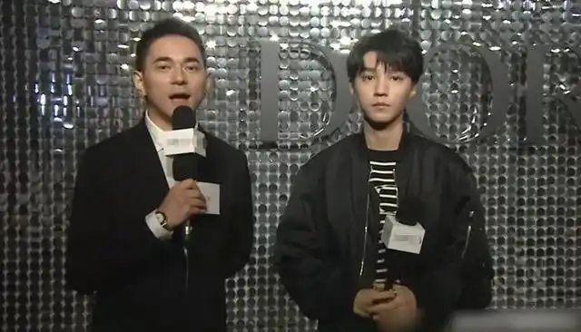 dior大秀孟美岐和刘雨欣同c比拼王俊凯宋亚轩谁更胜一筹