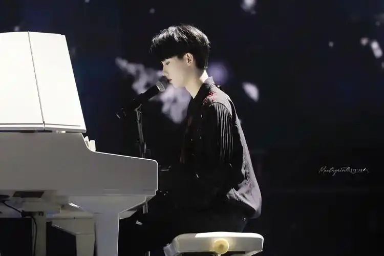 马嘉祺《对话》舞台 - 堆糖,美图壁纸兴趣社区