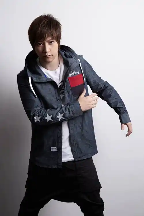 陈信宏!老板穿什么都好看!