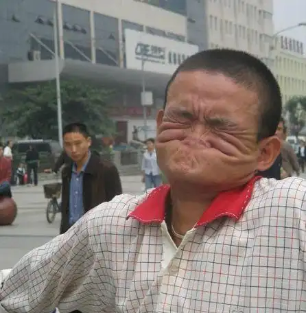 见到这样的丑脸你会被吓倒吗知道真相你会佩服他