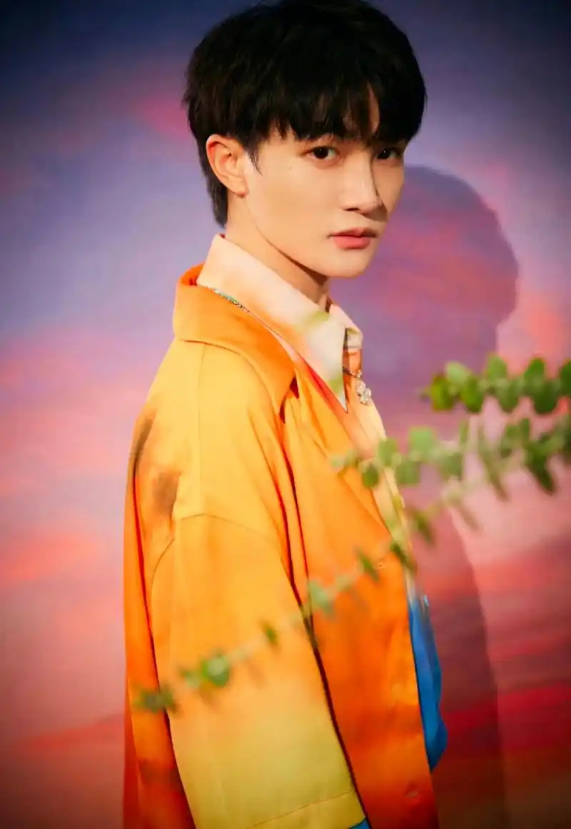 写真# #周深照片# #宝藏男孩周