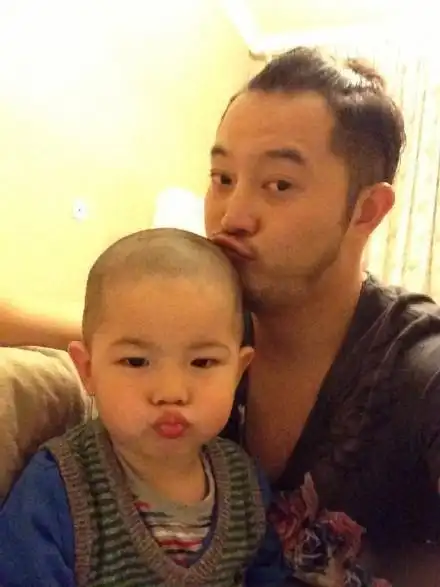 沙溢和儿子合影(资料图)