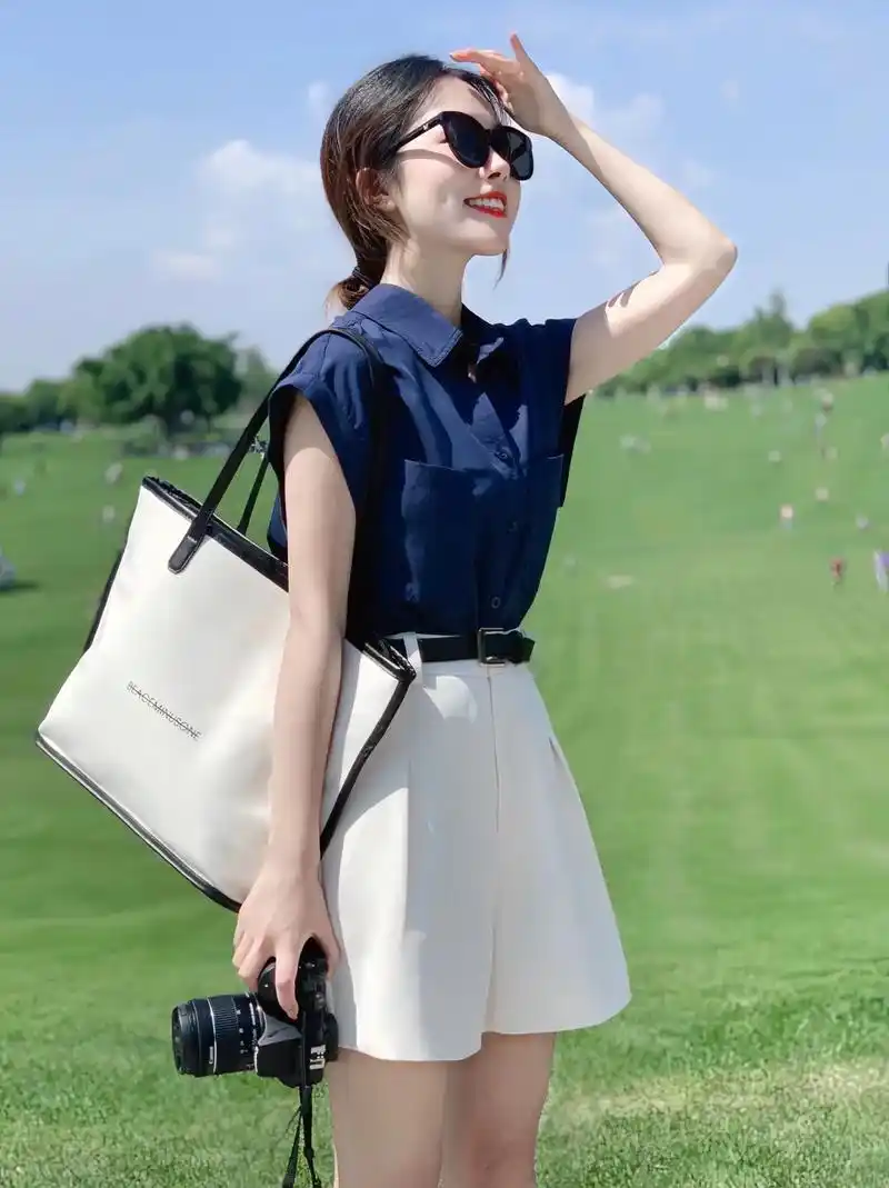 高级感轻熟风港味搭配女装,时尚氧气网红的