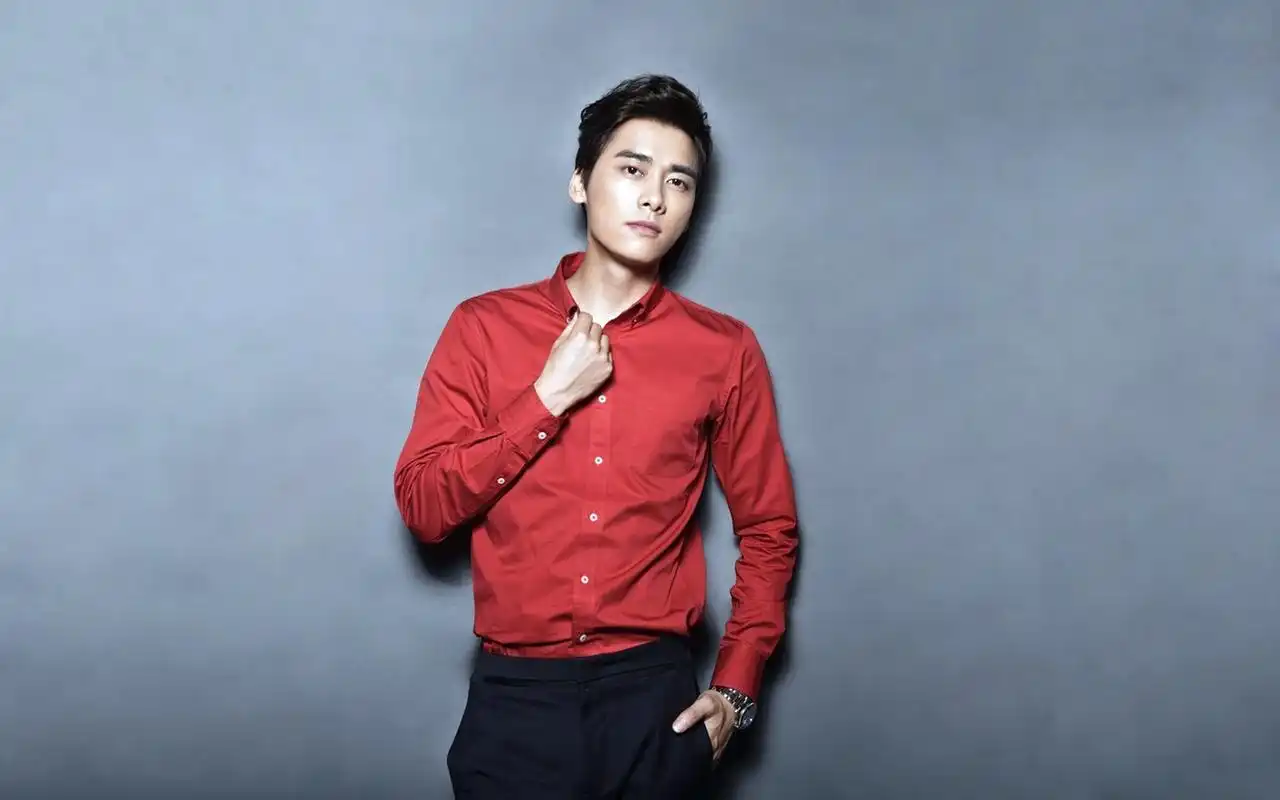 国民校草帅哥明星李易峰高清电脑桌面壁纸第二辑