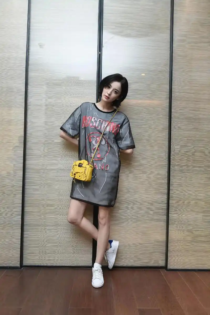 明星 #壁纸 #写真 #美女 #古力娜扎 - 抖音