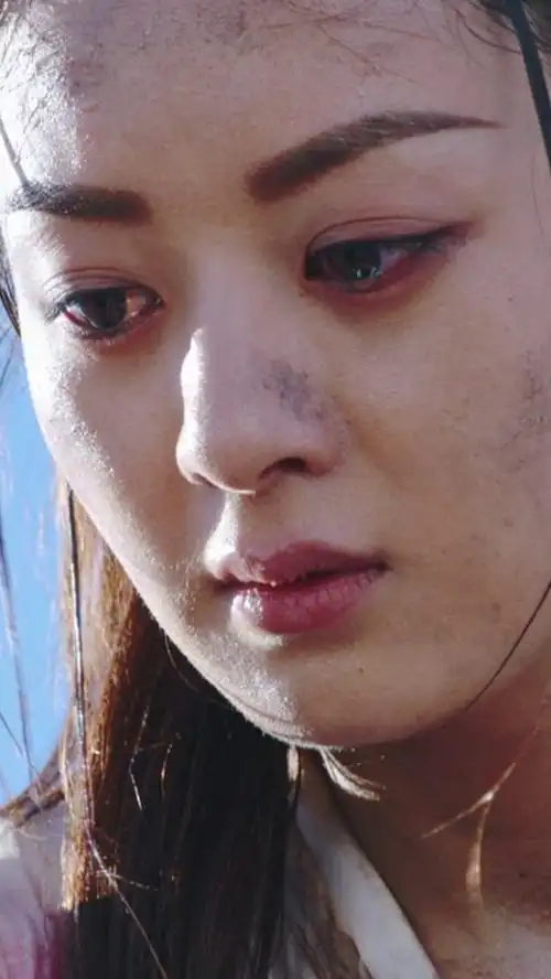 古装美人泪赵丽颖哭到两眼充血她梨花带雨最迷人