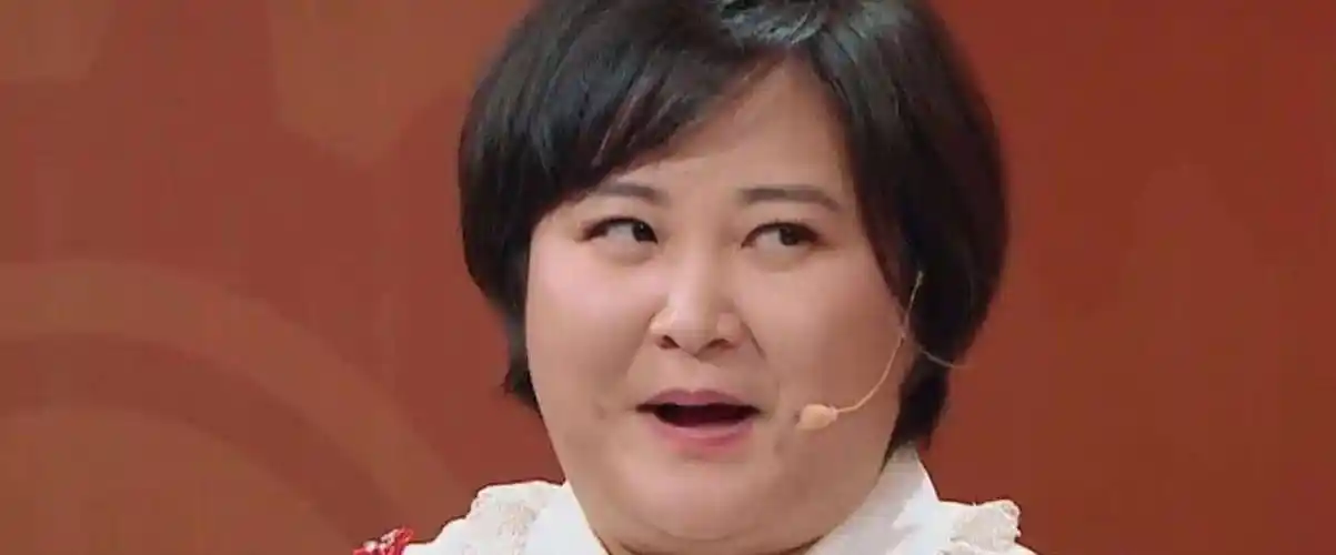 原创王牌5下期太嗨关晓彤热舞沈腾搂住贾玲画面让人心动