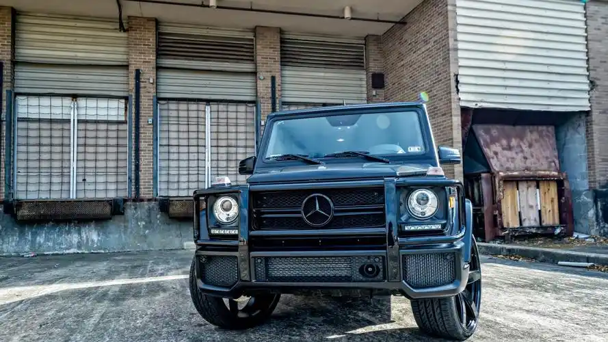 09.20 电脑壁纸·本茨大g - 知乎