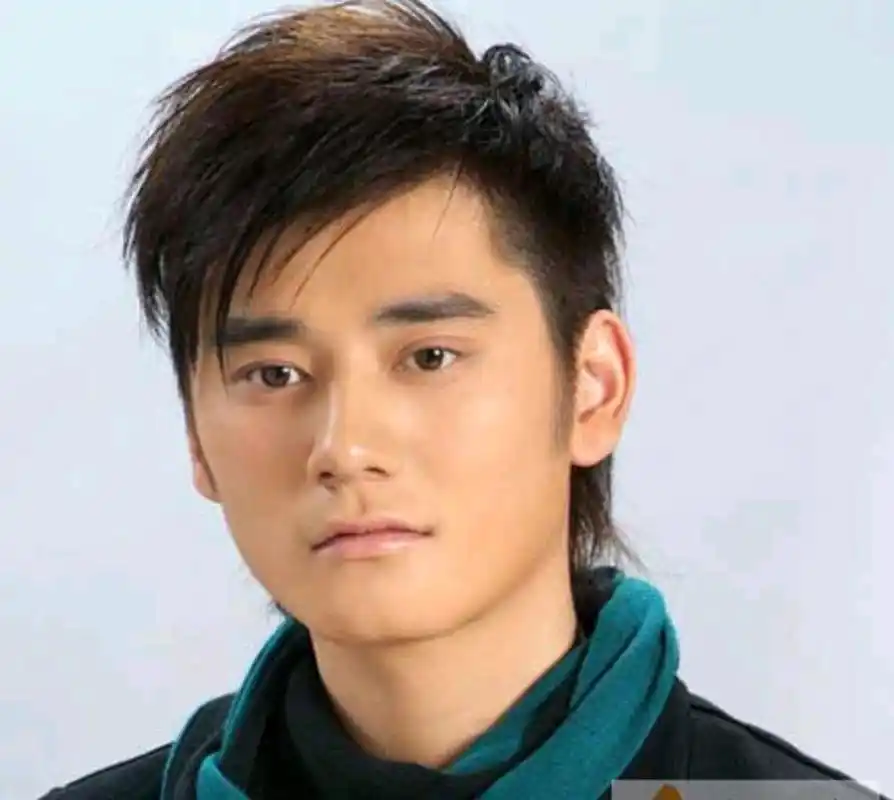 起底钱枫的混乱情史:上戏校草和娘娘孙俪竟有过一段情?