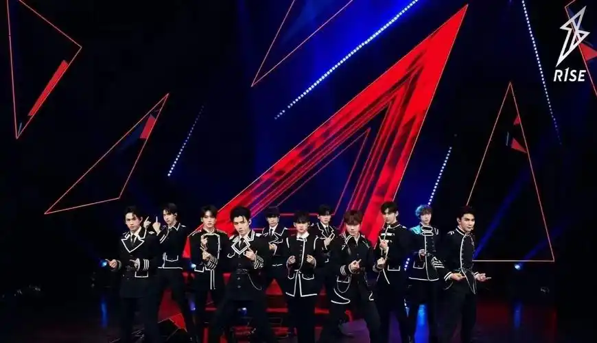 rise正式宣告解散,告别演唱会周震南哭成泪人_组合