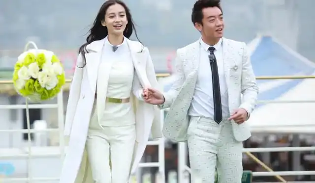 有一种守护叫郑恺和angelababy,有一种不舍叫等一等再放弃明明动了情