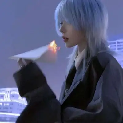 优质酷帅女生真人头像夜里有腐烂的梦梦里有重复的人