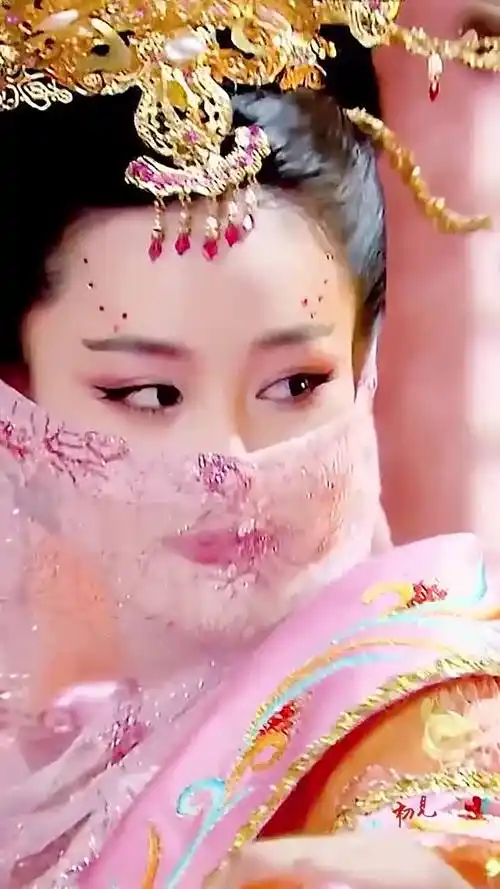 张馨予,她的美一见倾心,嫁给爱情,美艳大气,媚到骨子里的妲己