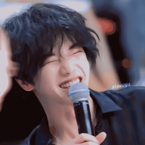 华晨宇2024向阳而生##2024华晨宇火星演唱会##华晨宇和平精英品牌