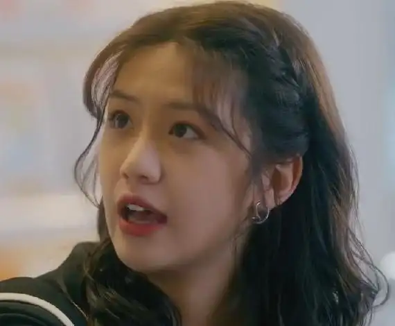 《骄阳伴我》差点没认出向涵之,虽然很美,但让人感觉很别扭