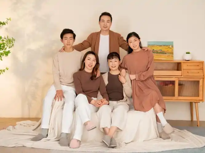 一家5口这样拍也太幸福了叭00好羡慕呀