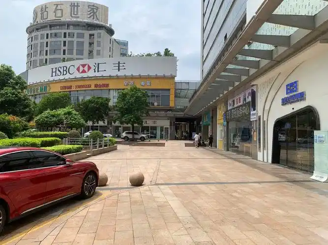 【10图】华凯广场 豪装配置 电销加2隔间 衣食住行方便,东莞南城行政