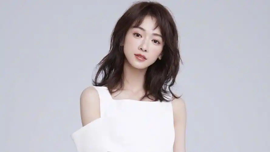 吴谨言夏日清新迷人写真,大陆明星-回车桌面