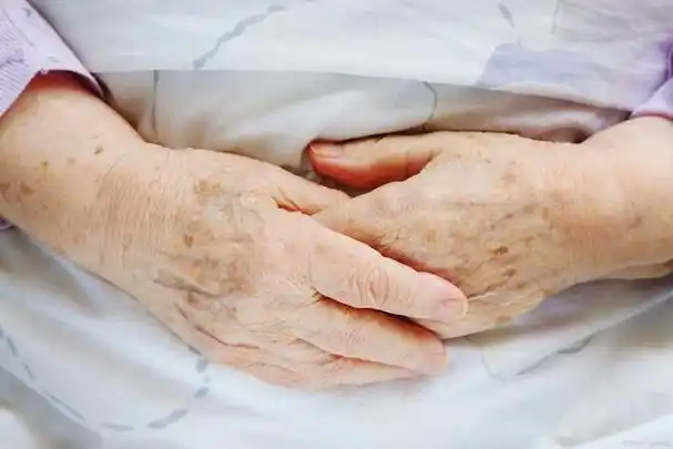 老年人为何容易皮肤瘙痒?