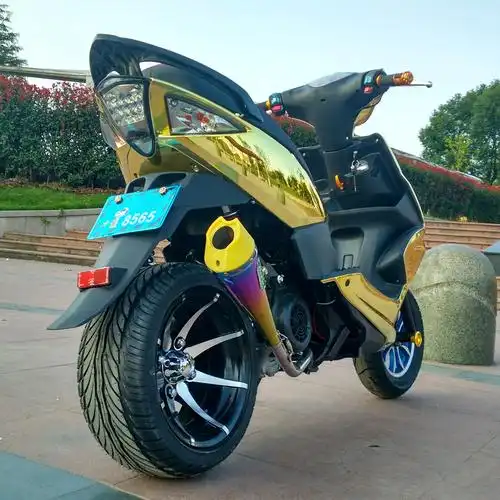 爆改鬼火摩托车两轮f1宽胎150cc-250汽油助力车踏板车代步车跑车