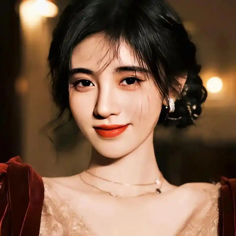 鞠婧祎新春头像