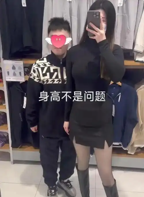 158男子与172女友甜蜜晒照,看到女生身材网友沉默了:输哪里了?