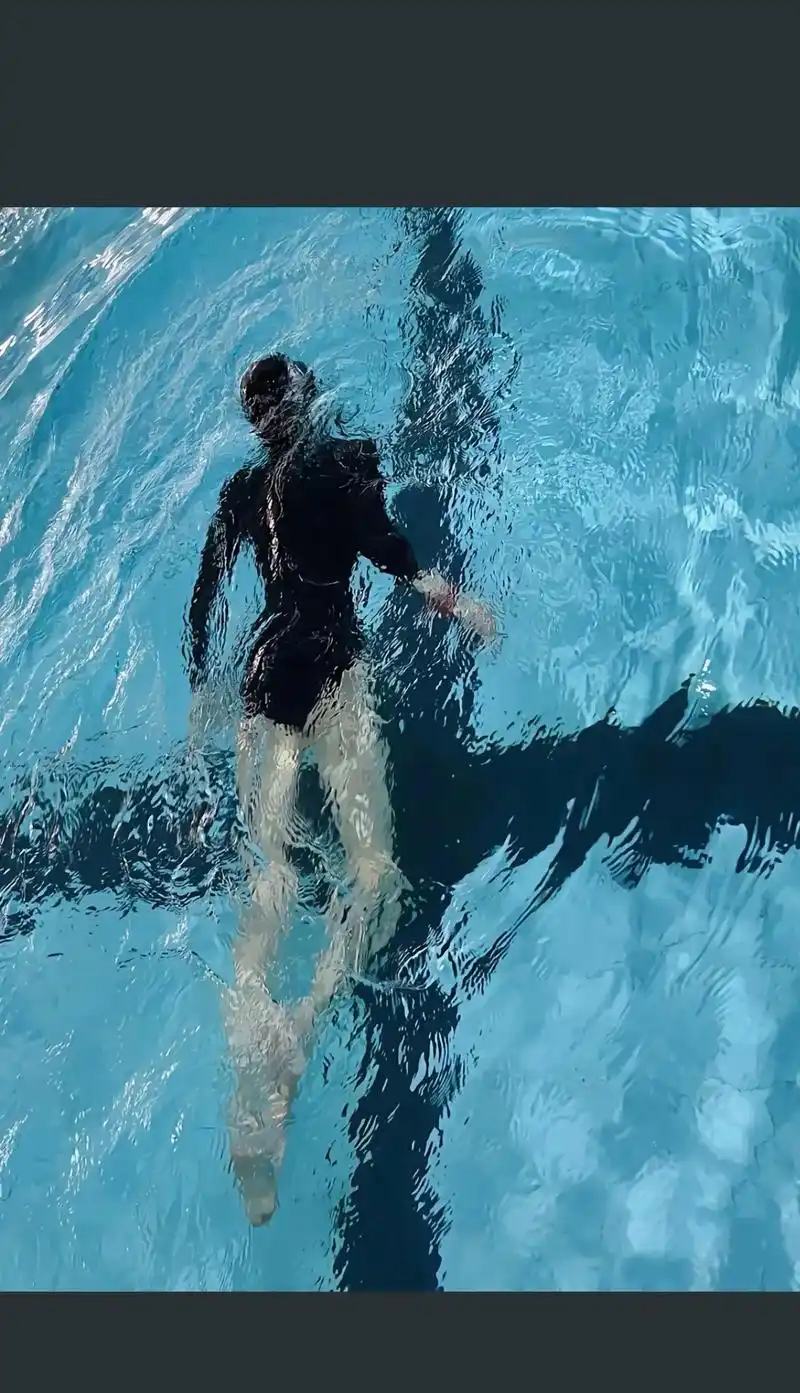 据说游泳产生的多巴胺仅次于谈恋爱,这种魔力真的会让人上瘾