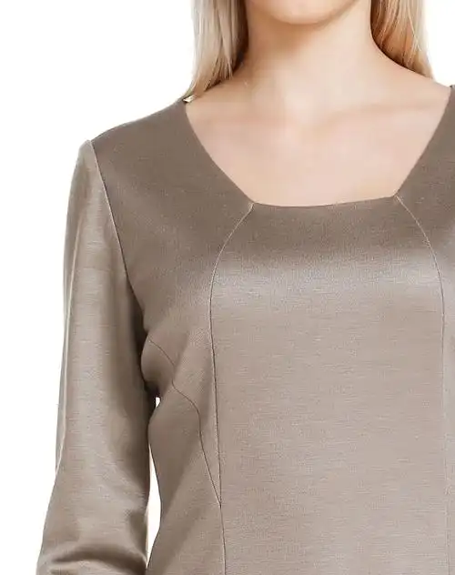 灰咖啡色典雅修身长袖连衣裙