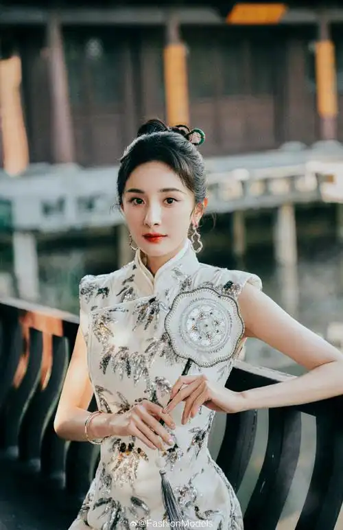 杨幂旗袍 古韵美人##新中式穿搭大赛