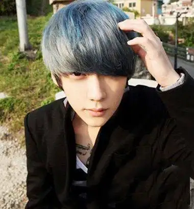 男生短头发做离子烫2020离子烫头发