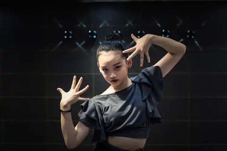 【靓摄专刊】第23期 "飞跃舞蹈 绽放唯美 "